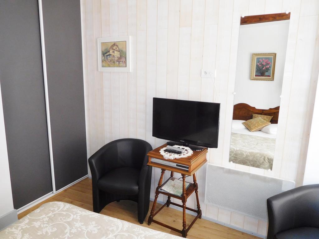 Location "Charme" Apartment Riquewihr Luaran gambar